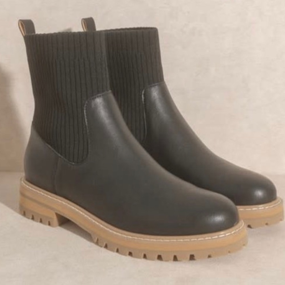 Knit Ankle/Bootie